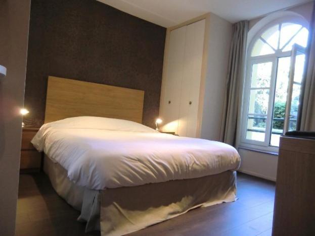 Chambres D'Hotes Les Carmes Bed and Breakfast Rouen Esterno foto